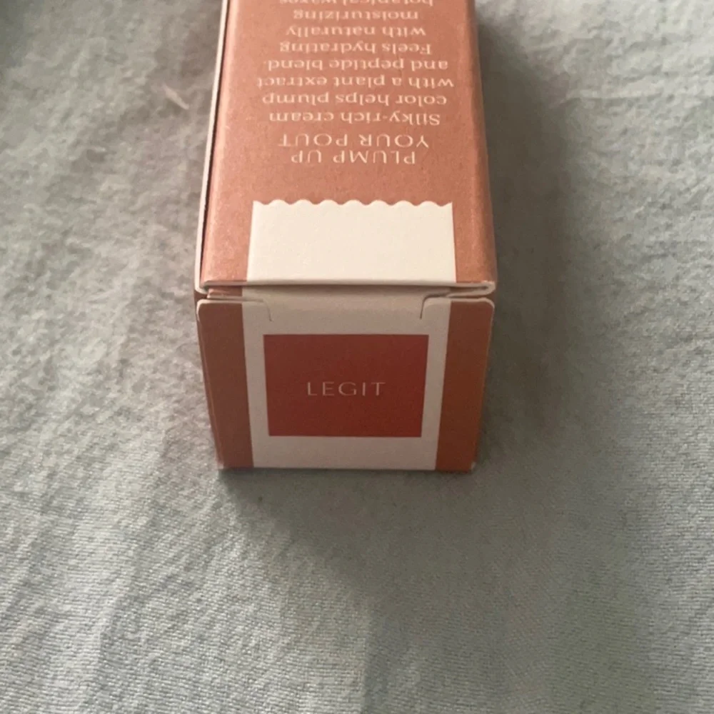 NEW Pout Clout Lipstick - Legit